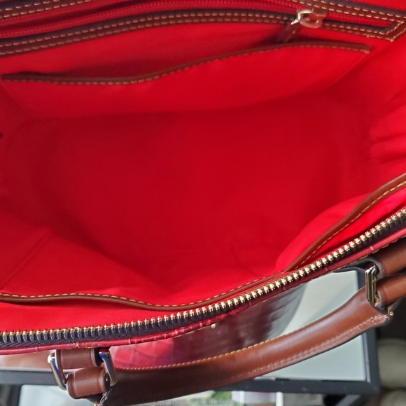 BUNDLE DOONEY AND BOURKE WOMEN'S PURSES - Picture 6 of 7